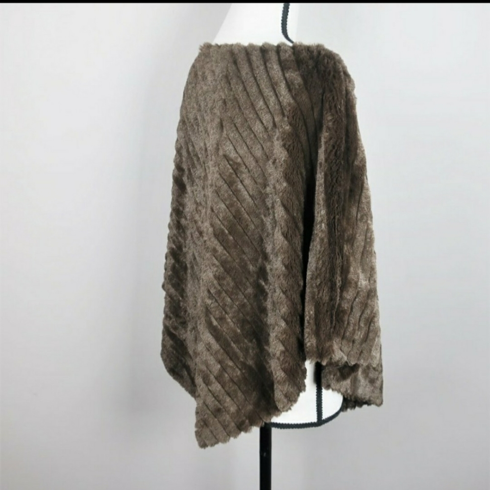 Black Rivet NWT Sz S/M Chocolate Brown Poncho D146 - Picture 11 of 15